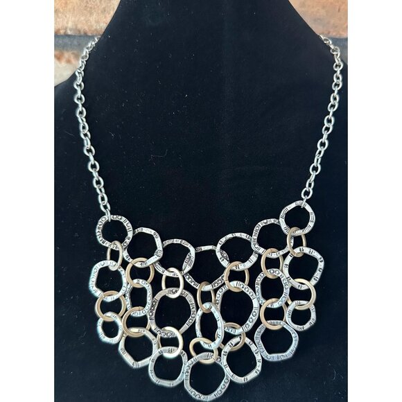 Vintage Karma Bella Mixed Metal Interlocking Circles Necklace - Elegant Two-Tone - Picture 1 of 10